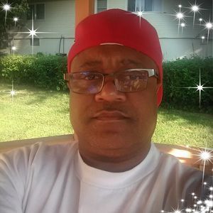 Meet your Posher, Kenneth